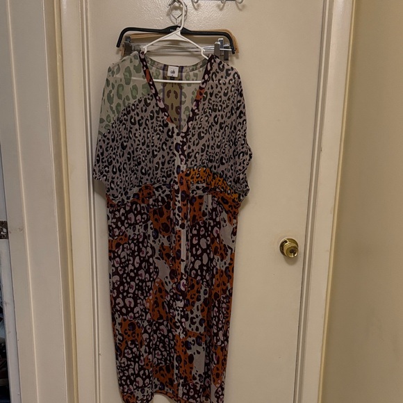 CAbi Women's Vibrant Animal Print Midi Dress - Picture 4 of 6